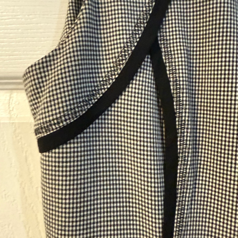 Calvin Klein - Black and White-  Dress - Size 4 - Picture 3 of 6